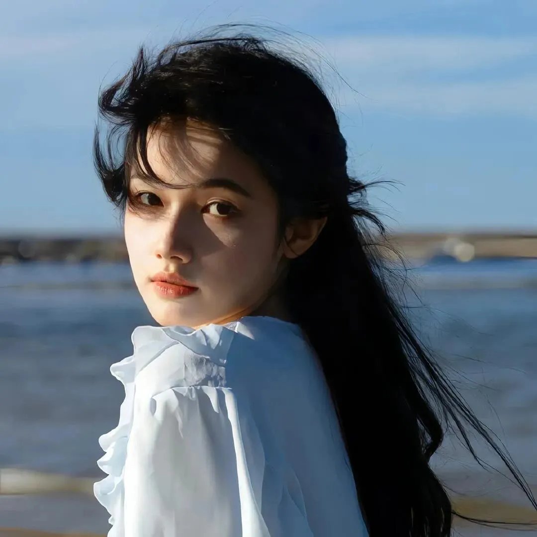 黄金国度，小小总裁敢爱我